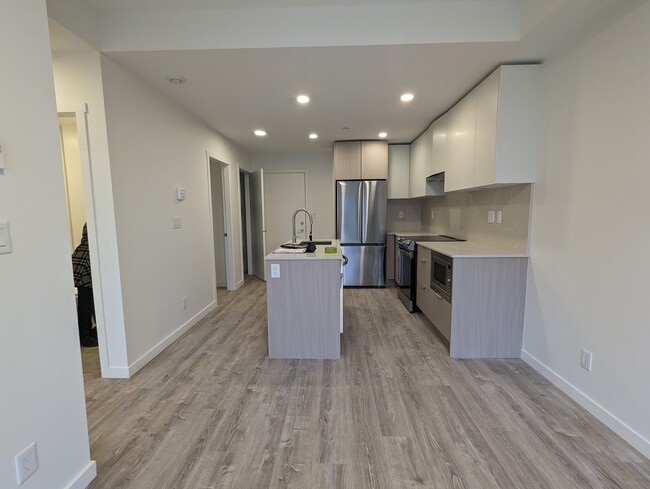 Photo du bâtiment - 13968 Laurel Dr