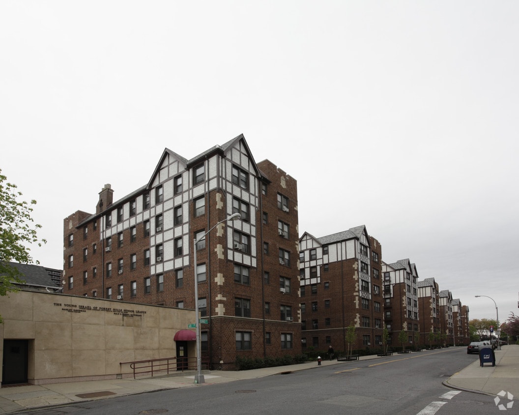 Burns Street Apartments Forest Hills, NY