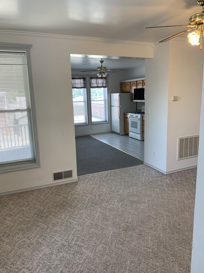 Foto principal - 516 S 12th St