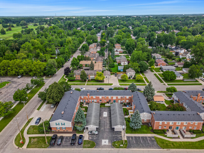 Building Photo - Woodmar Apartments