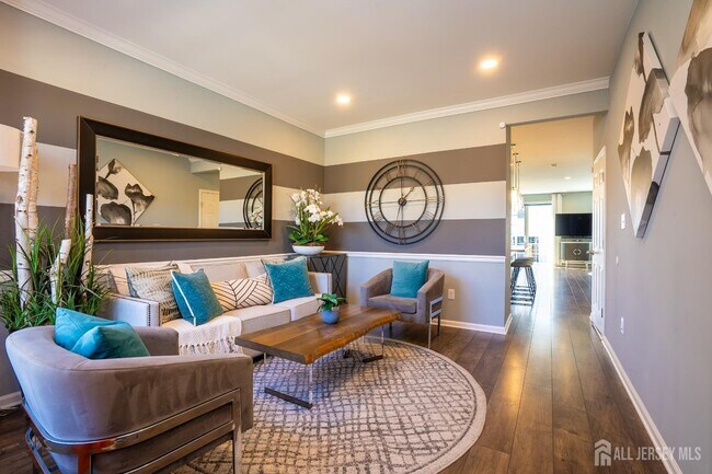 Foto del edificio - 4 Woodrose Ln