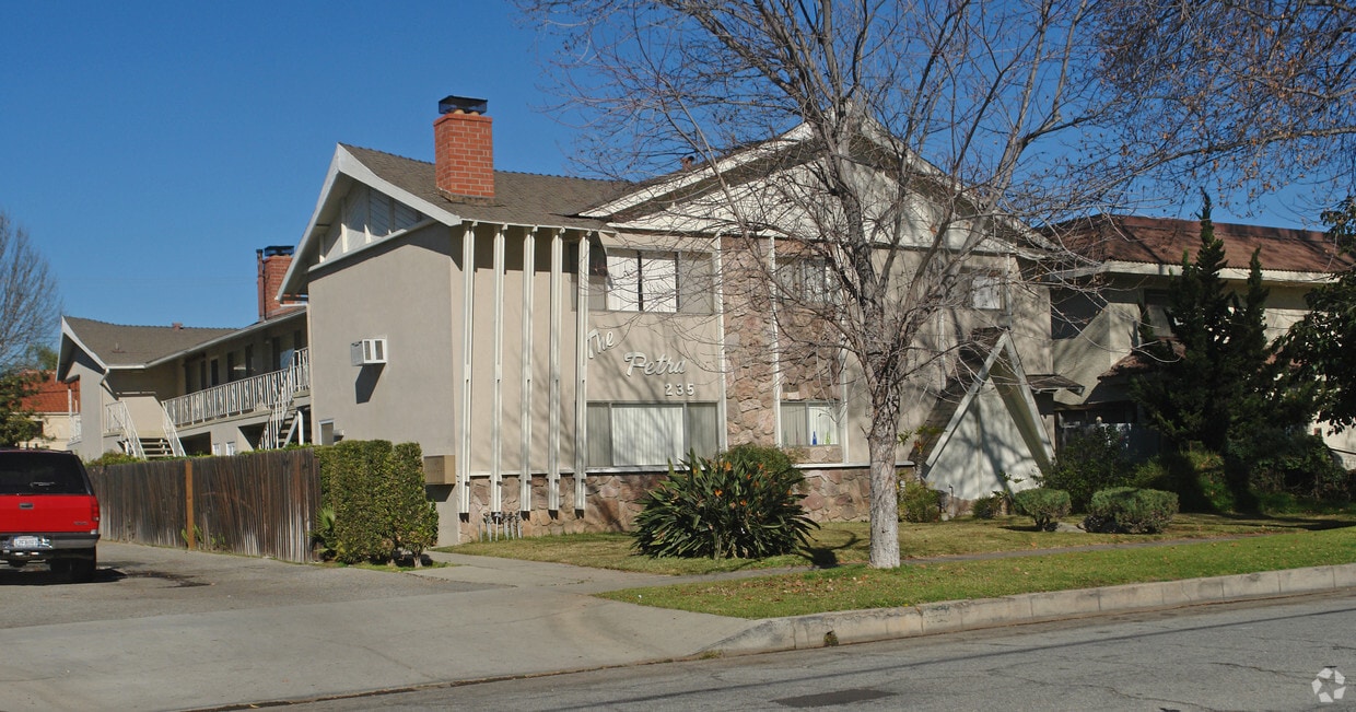 Primary Photo - 235 W Puente St