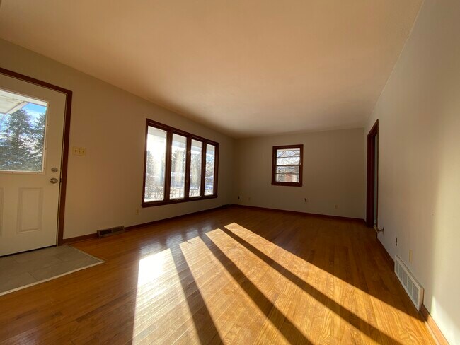 Foto del edificio - 5425 NW 66th Ave
