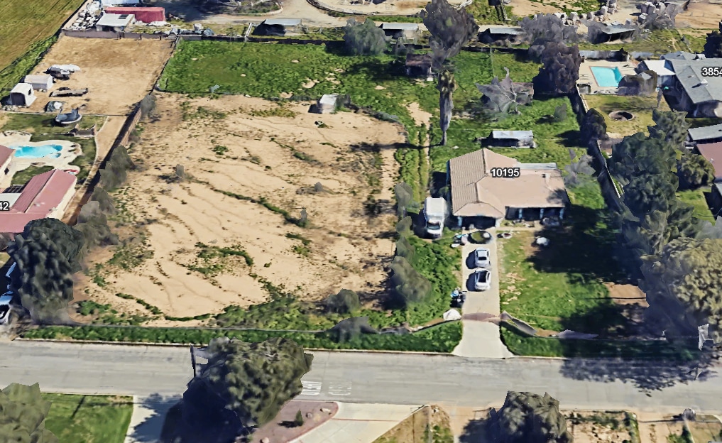 Building Photo - 10195 Nancy Ave