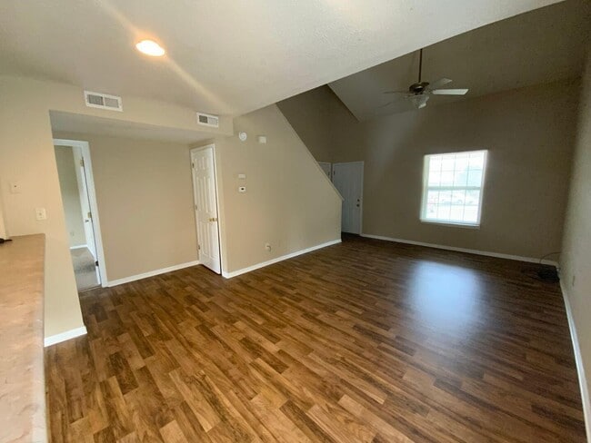 Building Photo - 1604 Telluride Ln
