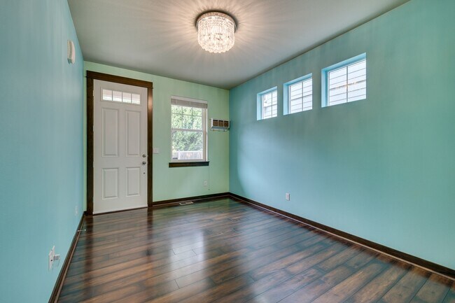Foto del edificio - Bothell 4 Bedroom, Northshore Schools!