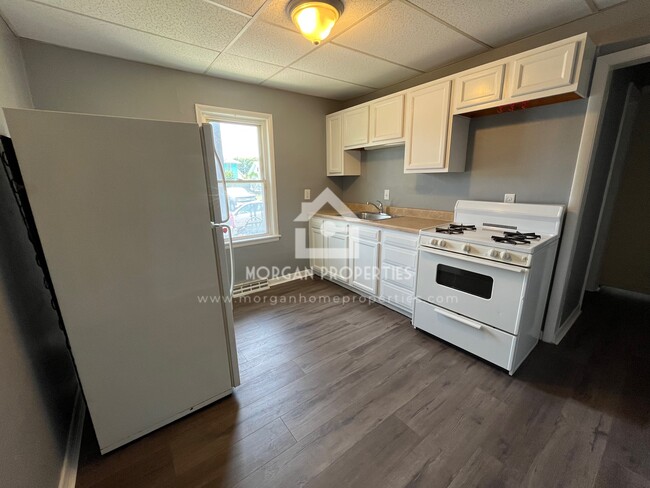 Building Photo - 1309 Brown St