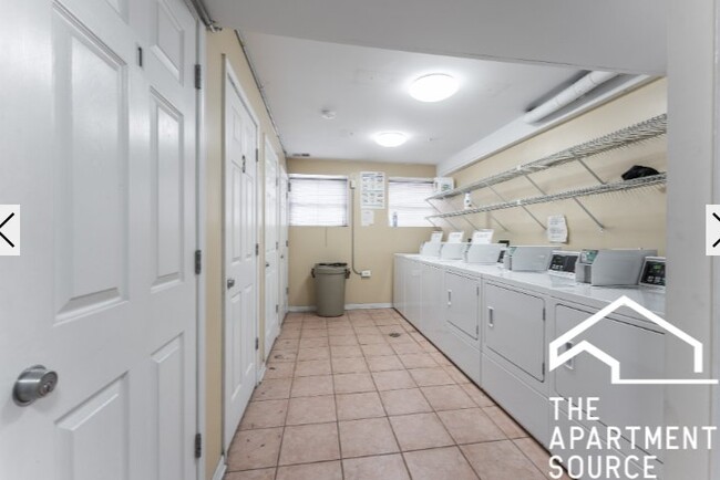 Photo - 1022 N Damen Ave Apartment