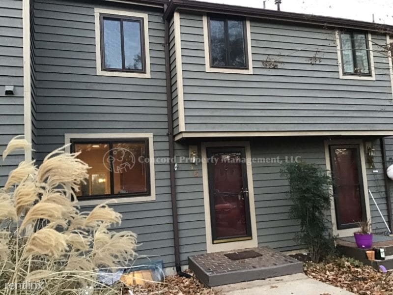 Primary Photo - 2 br, 1.5 bath Townhome - 16 Stone Ridge Ct