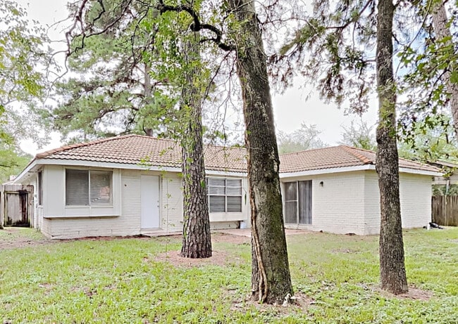 Building Photo - 1202 Wunsche Loop