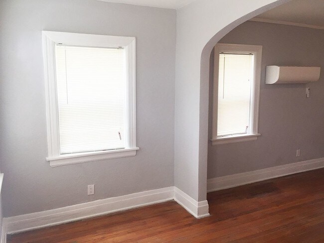 Foto del edificio - 1637 Tyler Street - 2