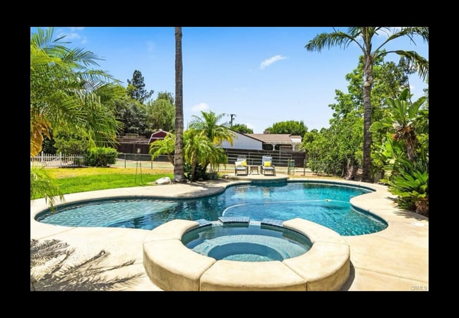 Foto del edificio - 3602 Merienda Ln