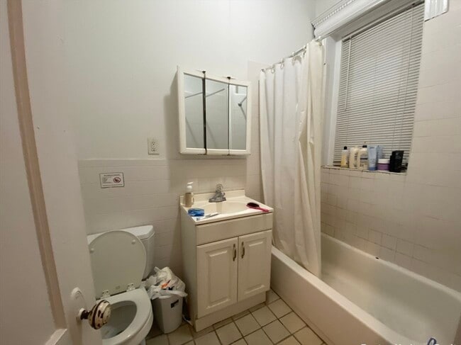 Building Photo - 327 Huntington Ave