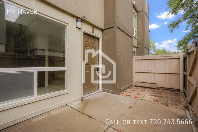Foto del edificio - 7373 W Florida Ave
