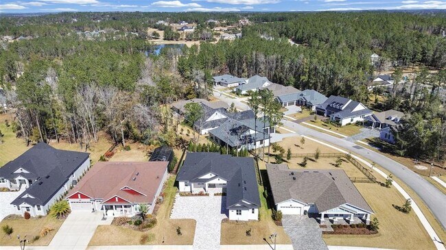 Foto del edificio - 4716 Hickory Oak Dr