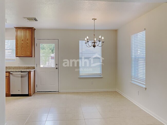 Foto del edificio - 31702 Regal Park Ct