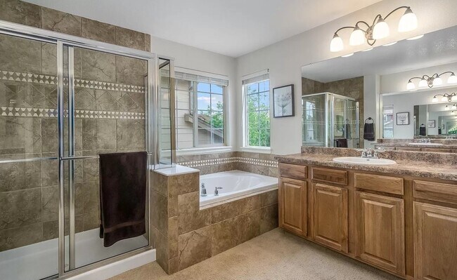 Foto del edificio - 5376 Cloverbrook Cir