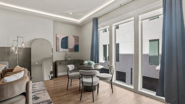 Foto del edificio - 1733 N Fitzhugh Ave