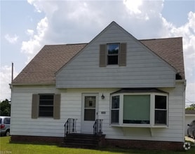 Building Photo - 469 Terrace Dr