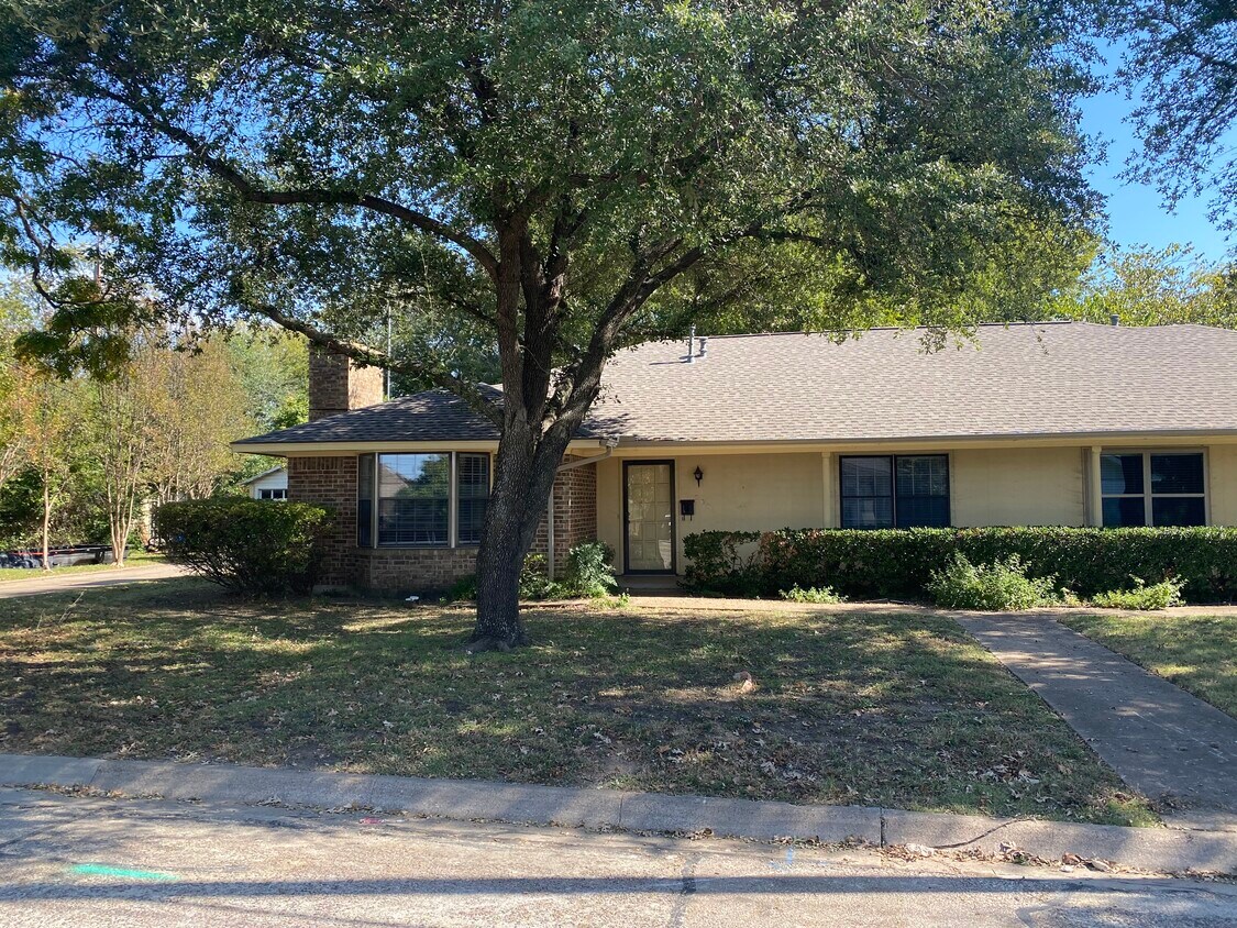 208 N Graves St, McKinney, TX 75069 House Rental in McKinney, TX