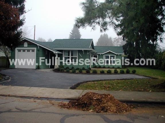 Primary Photo - 3 br, 2 bath House - 2083 wisconsin st