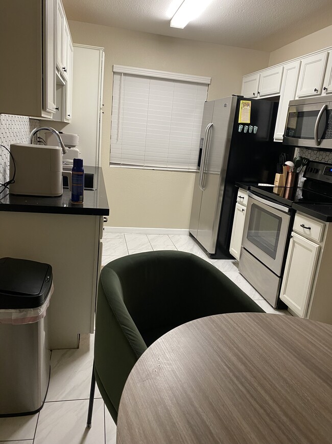 Foto del edificio - 3511 E Baseline Rd