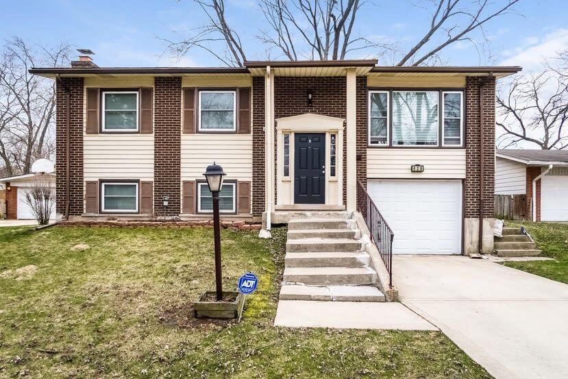 Primary Photo - 426 W Arquilla Dr