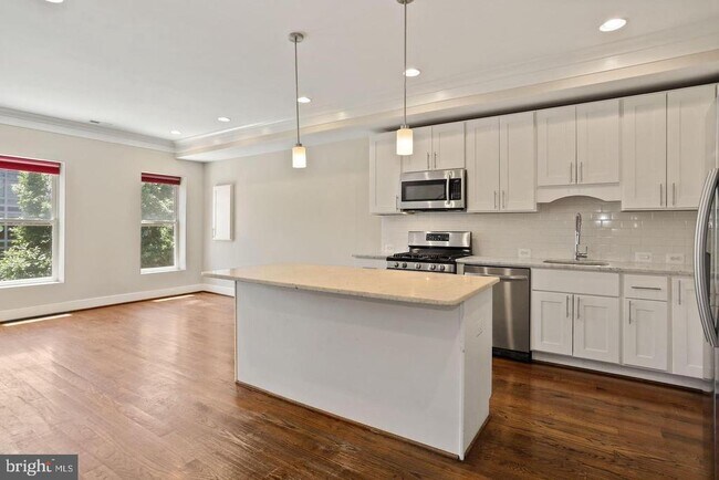 Foto del edificio - 224 R St NE