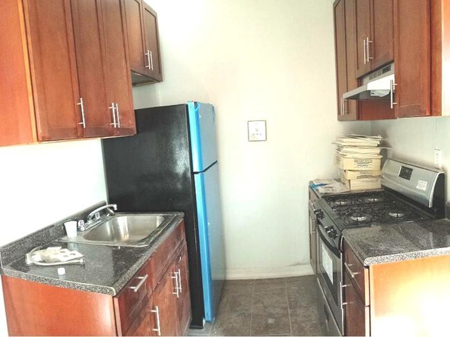 Foto del edificio - 3017 Ocean Pkwy