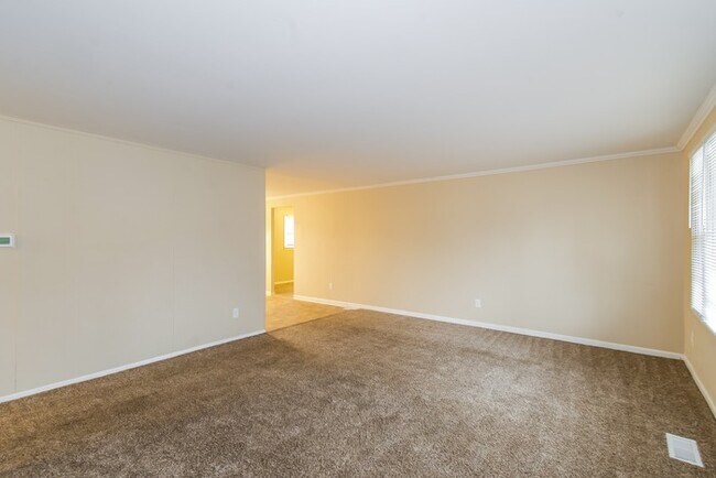 Foto del edificio - 3 Bedroom Home on 1741 Alimingo Dr!