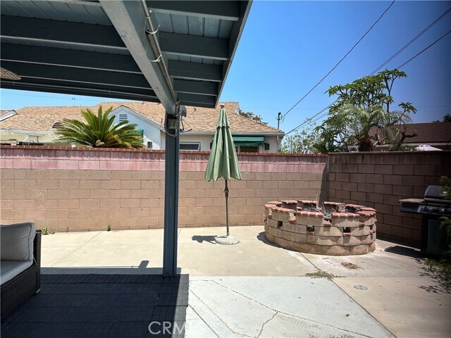 Building Photo - 264 Grandview Dr