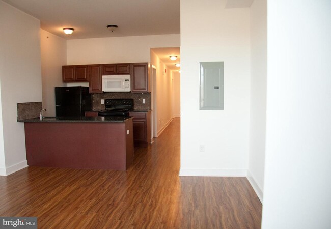 Foto del edificio - 6040 Market St