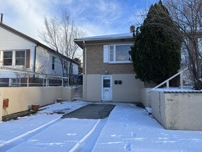 Building Photo - 272 W Cedar St