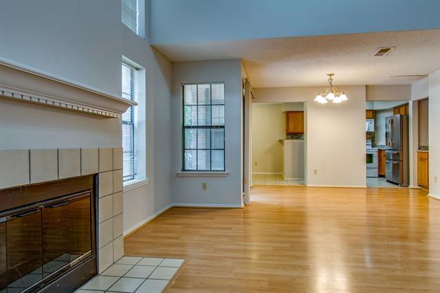 Building Photo - 406 Santa Fe Trail