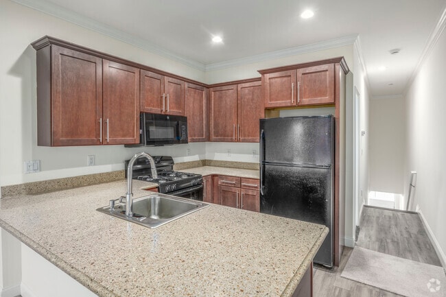 2BR, 2BA - 1,374SF Kitchen - Chelsea Place