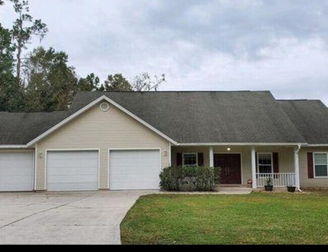 Building Photo - 1261 Candlelight Blvd