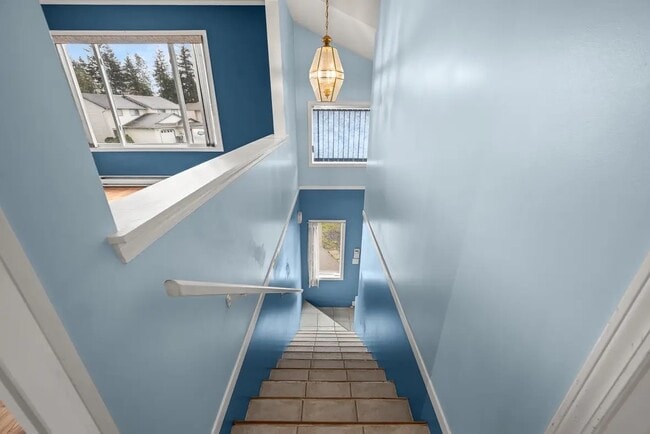 Building Photo - 2775 B Myra Pl