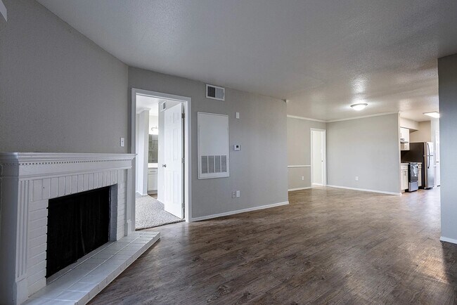 Foto del edificio - 1230 Farm to Market 1960 Bypass Rd E