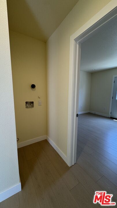 Foto del edificio - 2528 Elkgrove Ave