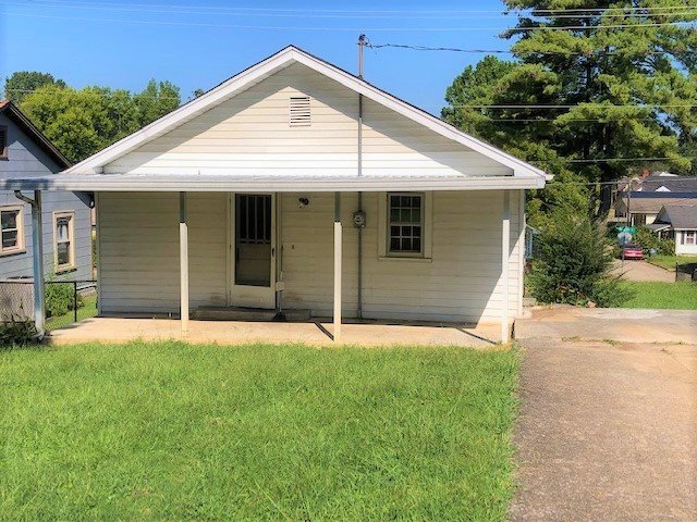 Foto del edificio - 2 Bedroom / 1 Bath Home  Kingsport, TN