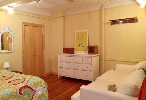 Foto del edificio - 436 E 6th St