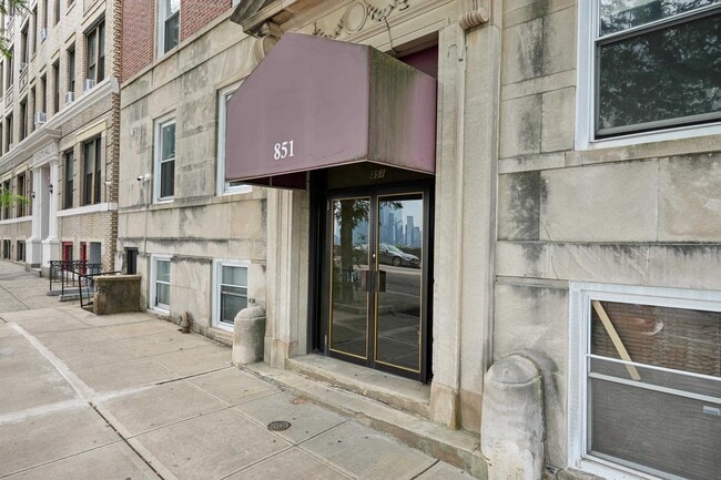 Building Photo - 851 JFK Blvd E