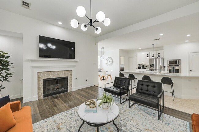 Foto del edificio - 4205 Vista Creek Dr