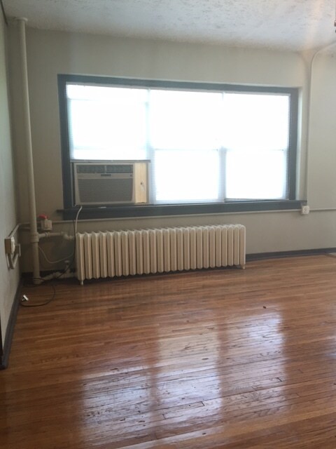 living room - 1144 11th S St