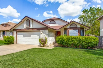 Building Photo - 12025 Shady Springs Rd