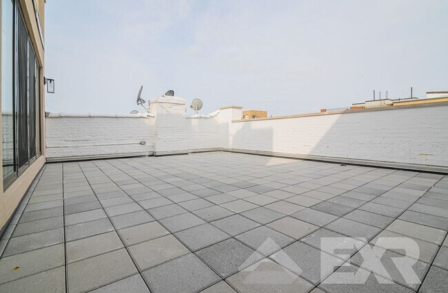 Foto del edificio - 304 Stockholm St