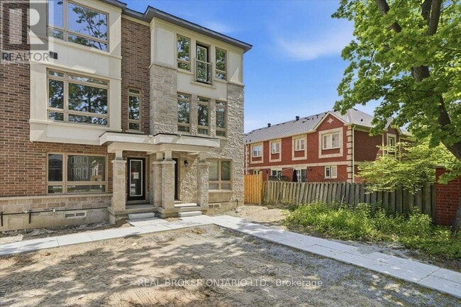 Building Photo - 6175 Kingston Rd