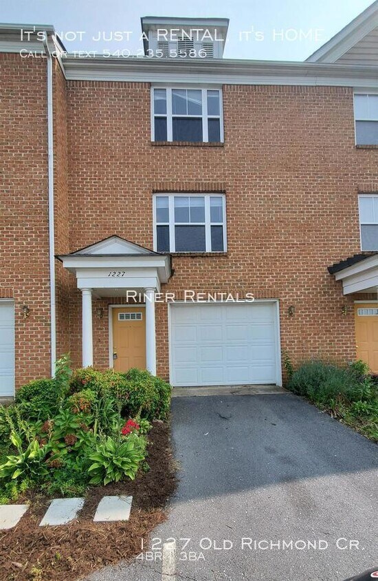 1227 Old Richmond Circle, Harrisonburg, VA 22802 Townhome Rentals in
