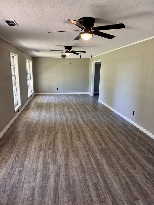 Building Photo - 2644 FM 1840