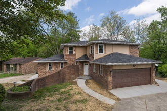 Building Photo - 10 Kennedy Ct